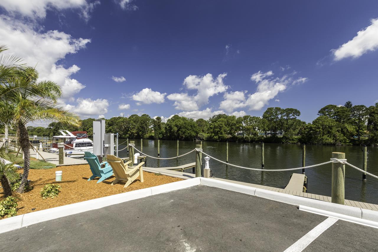 Cape Crossing Resort & Marina Merritt Island 外观 照片