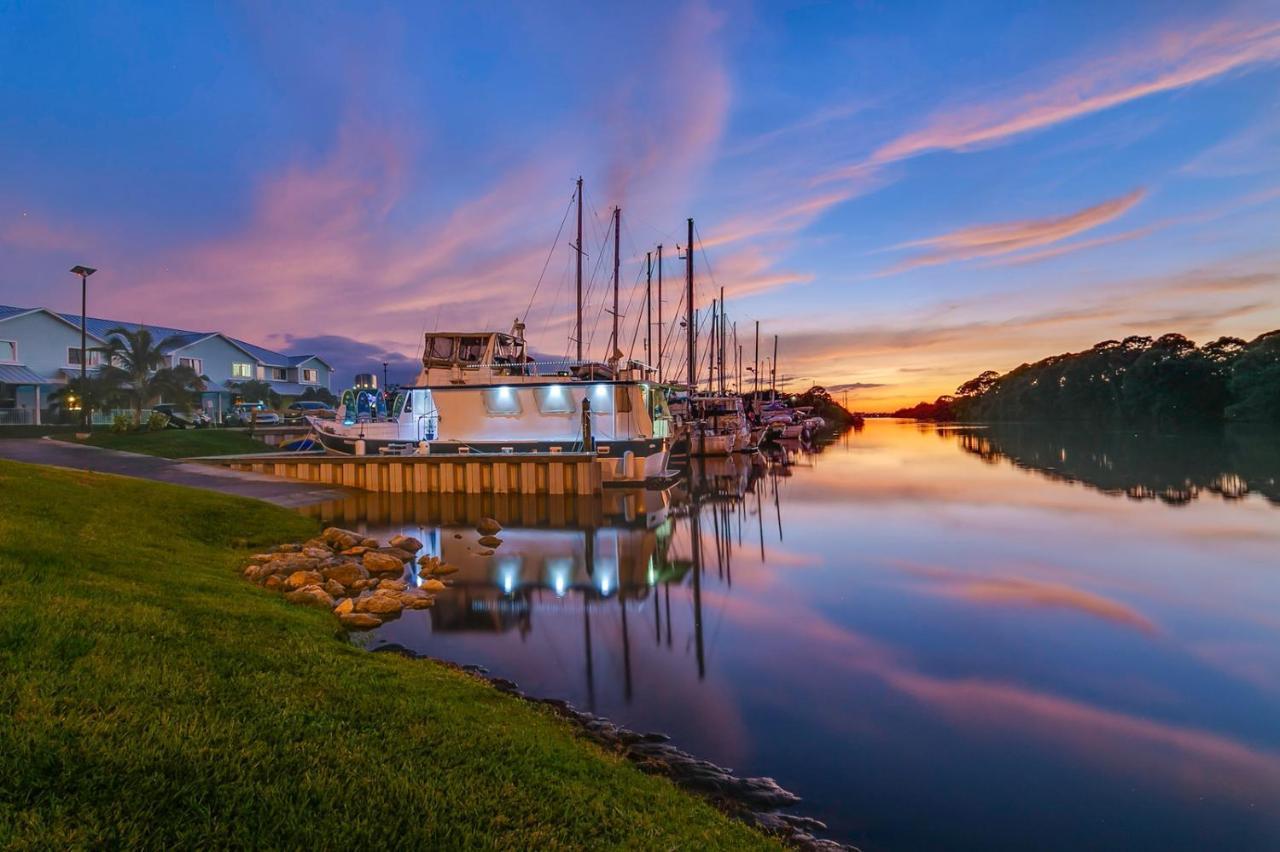 Cape Crossing Resort & Marina Merritt Island 外观 照片